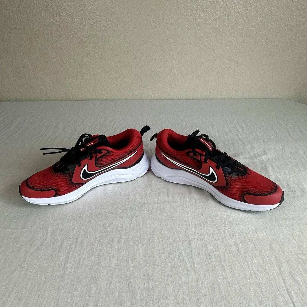 Big Kid‎ GS Nike Cosmic Runner HM4402 601 University Red /White/ Black New Sz 7Y